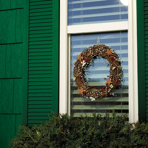 All Weather Hooks And Strips, Plastic, Medium, 2 Hooks And 4 Strips-pack